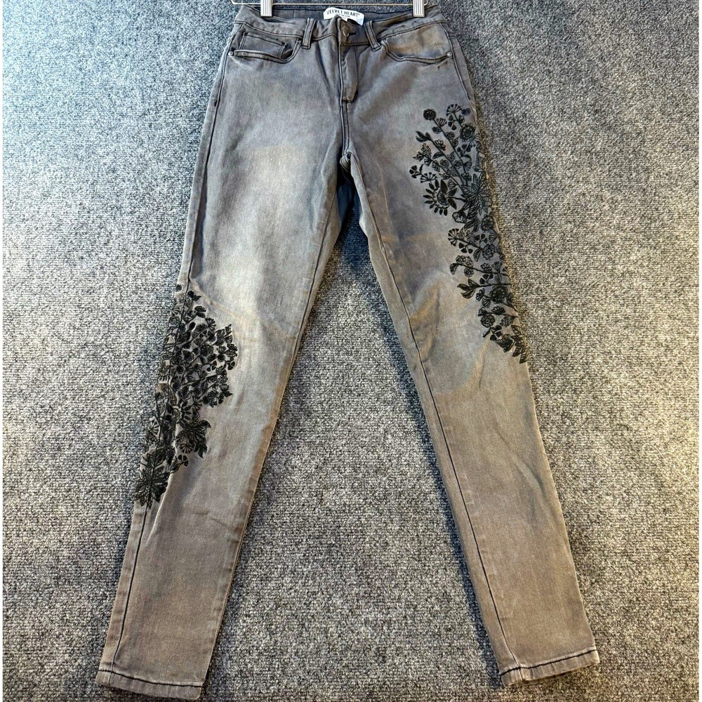 Velvet Heart Women 27 MidRise Skinny Jeans Gray Floral Embroidered Stretch Denim